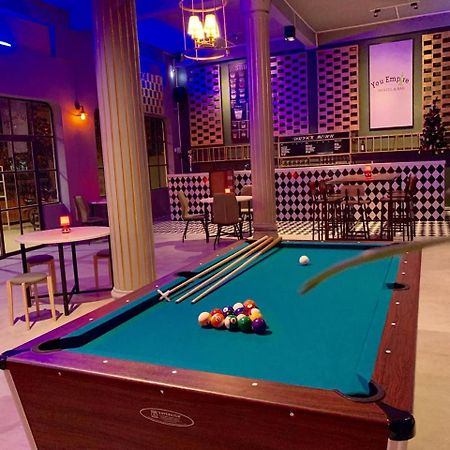 You Empire Hostel & Bar Pakse Dış mekan fotoğraf