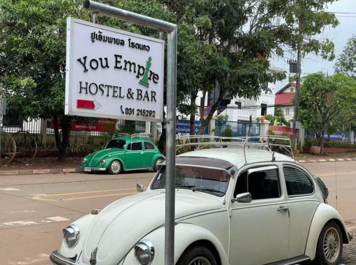 You Empire Hostel & Bar Pakse Dış mekan fotoğraf