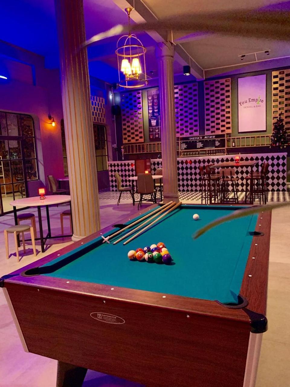 You Empire Hostel & Bar Pakse Dış mekan fotoğraf